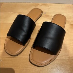 Black slide sandals (10 US)